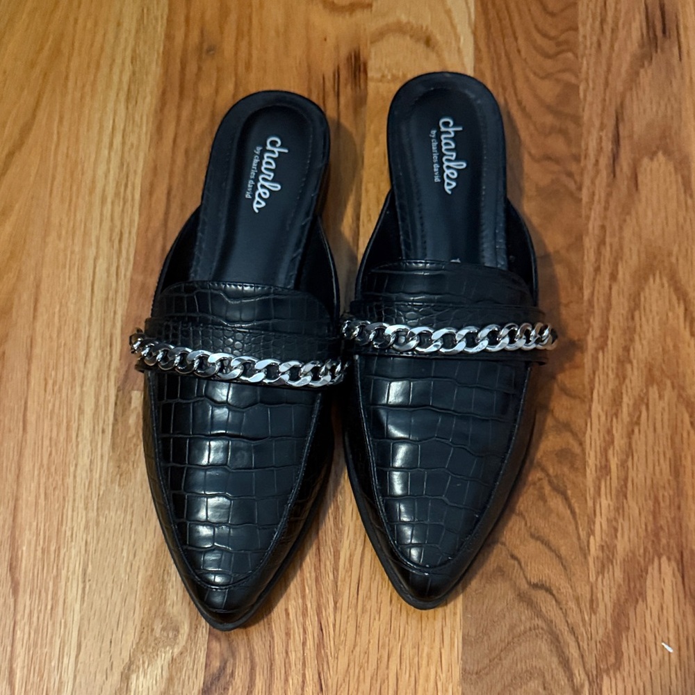 Charles by Charles David Emblem Chain Reptile Embossed Pointed Toe Mule (Women)